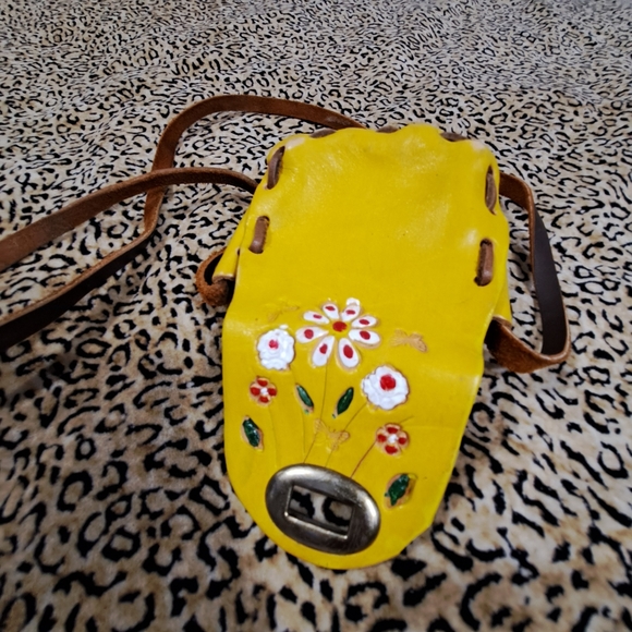 🌈BUTTERFLY FLOWER LEATHER BABY BAG - Picture 4 of 5